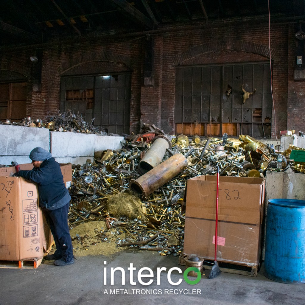 Myth:  Only Machines Sort Materials in Recycling Facilities